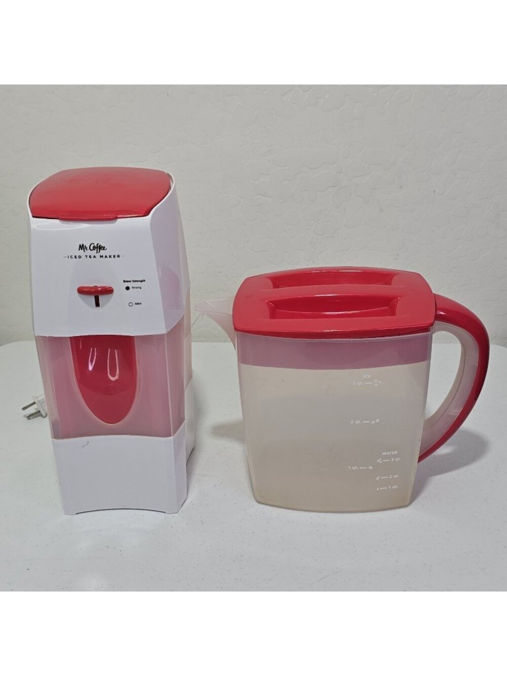 Mr. Coffee 3 Qt Iced Tea Maker TM75RS W/Pitcher RED Color